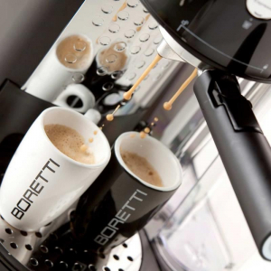 Boretti B400 Espresso Machine karos k&aacute;v&eacute;főző tejhabos&iacute;t&oacute;val